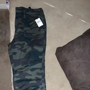 Jensen Prime camo jogger pants